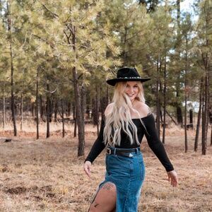 Meet your Posher, Sara